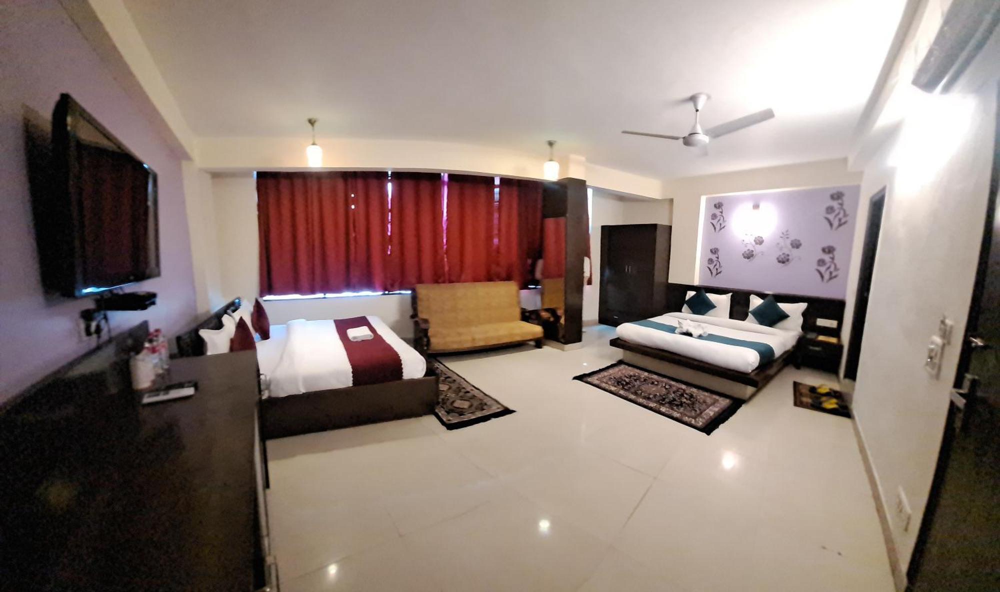 Airport Hotel Port View Új-Delhi Kültér fotó