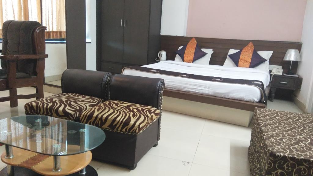 Airport Hotel Port View Új-Delhi Kültér fotó
