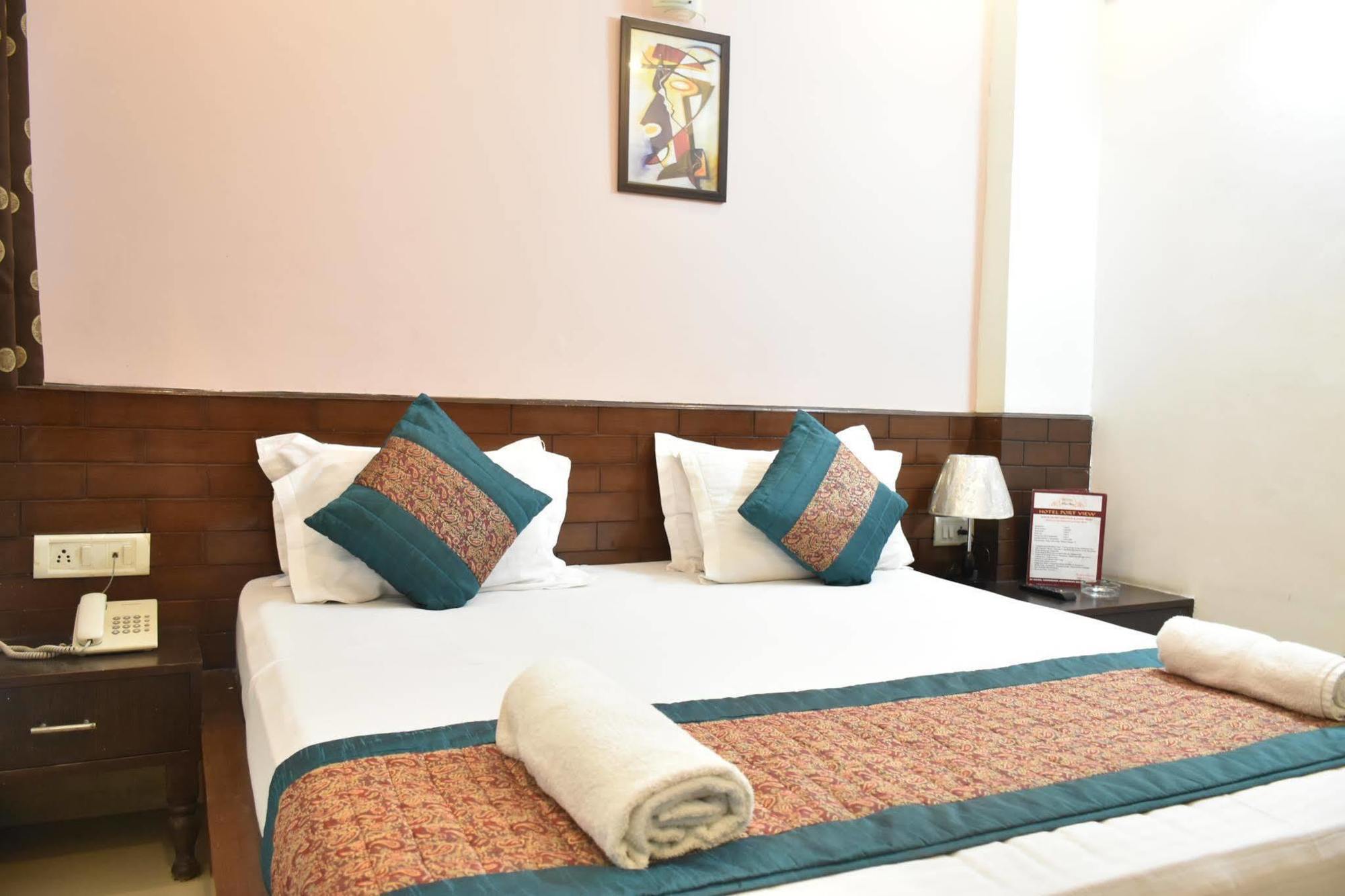 Airport Hotel Port View Új-Delhi Kültér fotó